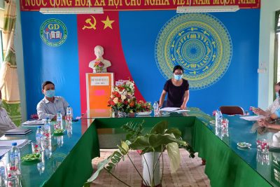 Tổ chức đánh giá, bỏ phiếu tín nhiệm Hiệu trưởng trường tiểu học Đông Hiệp